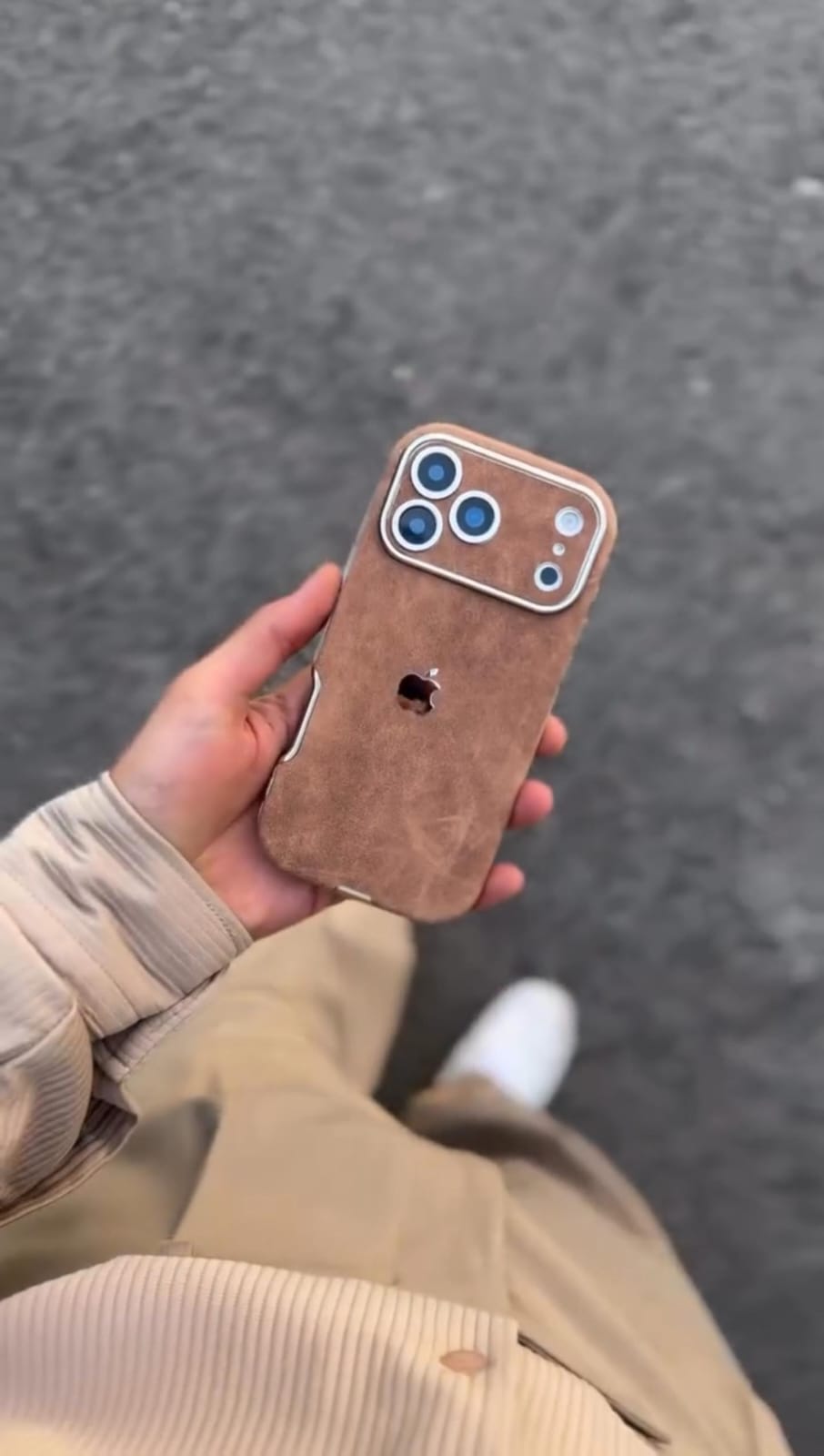 Mocha Suede Luxe